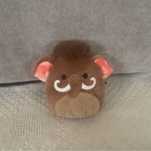 Chienda the Woolly Mammoth Squishmallow